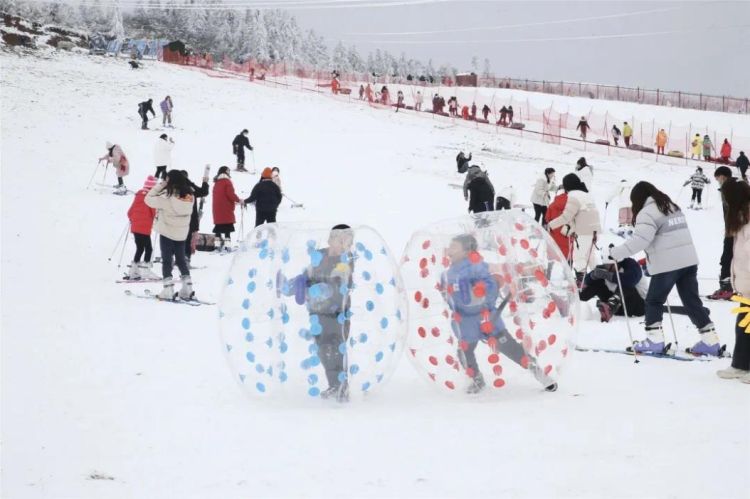 强降雪“助攻” 第十四届仙女山冰雪季12月23日开启 强降雪“助攻” 第十四届仙女山冰雪季12月23日开启