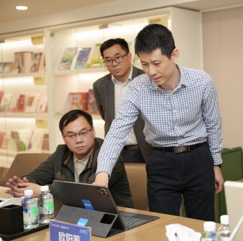合作共赢|谱写 AI 教育新篇章